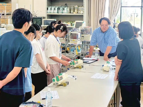 看護学科 × 臨床工学科